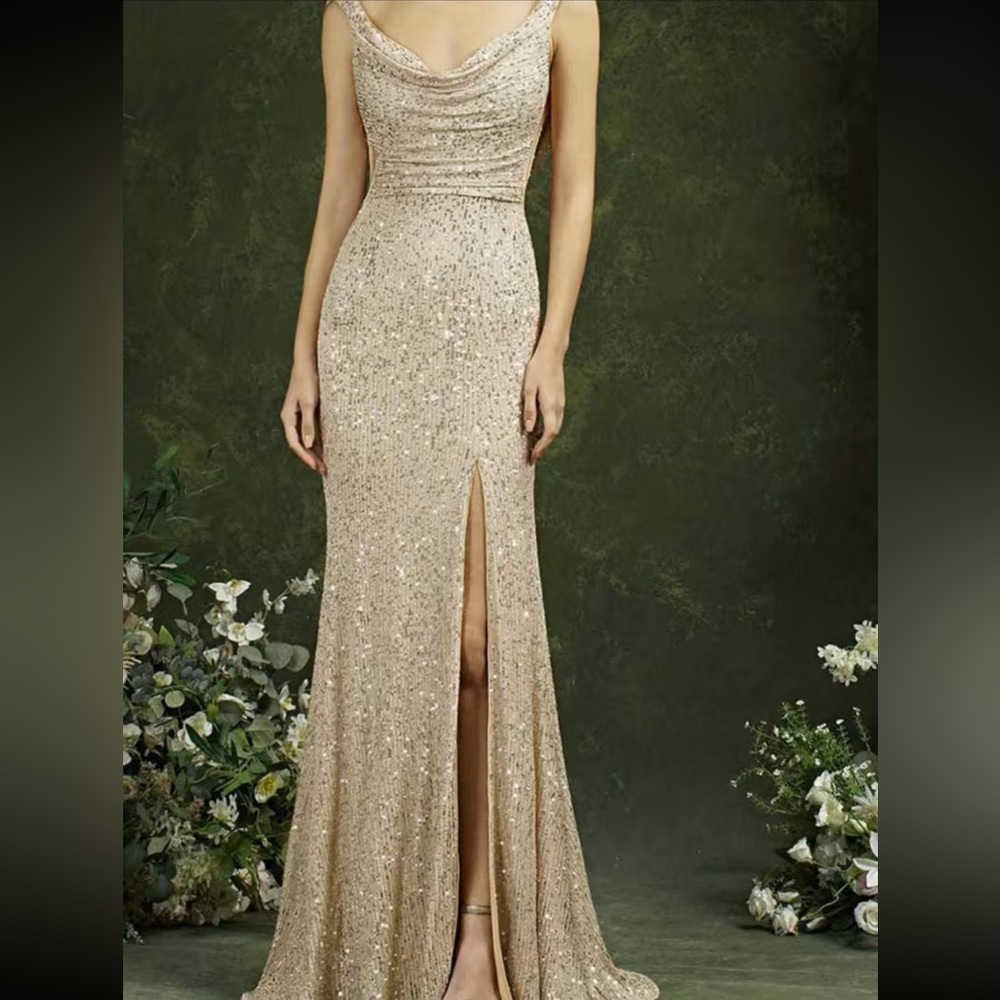 Luxurious slit thigh draped back party formal prom sequins gown dress - Picture 2 of 7